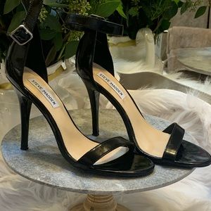 Steve Madden Realove strappy black patent sandal